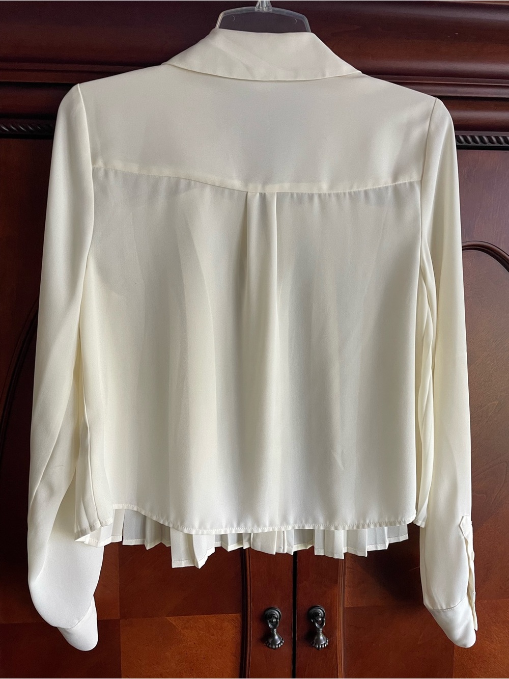 Express cropped button down - Picture 3 of 3